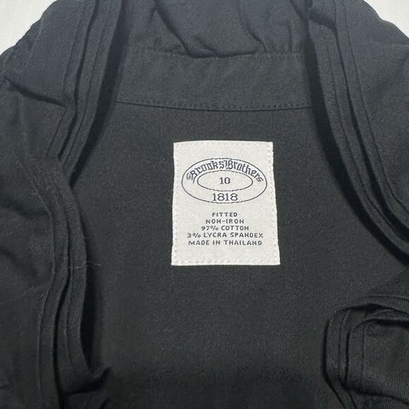 Brooks Brothers Black Fitted Non-Iron Black Button Up Shirt Size 10 Ruffle NWT - Picture 7 of 11